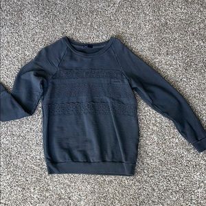 Gap crew neck sweatshirt